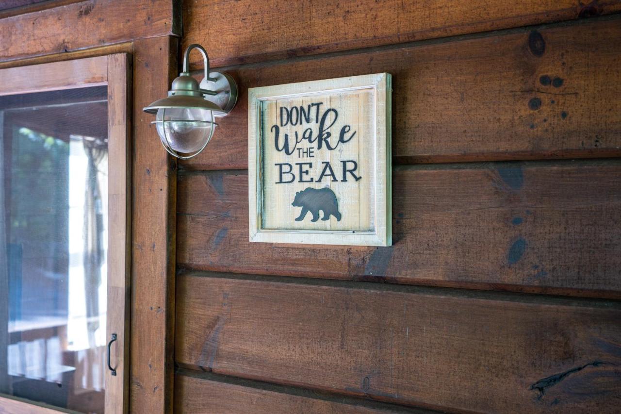 Bear Naked Bungalow Blue Ridge Luaran gambar